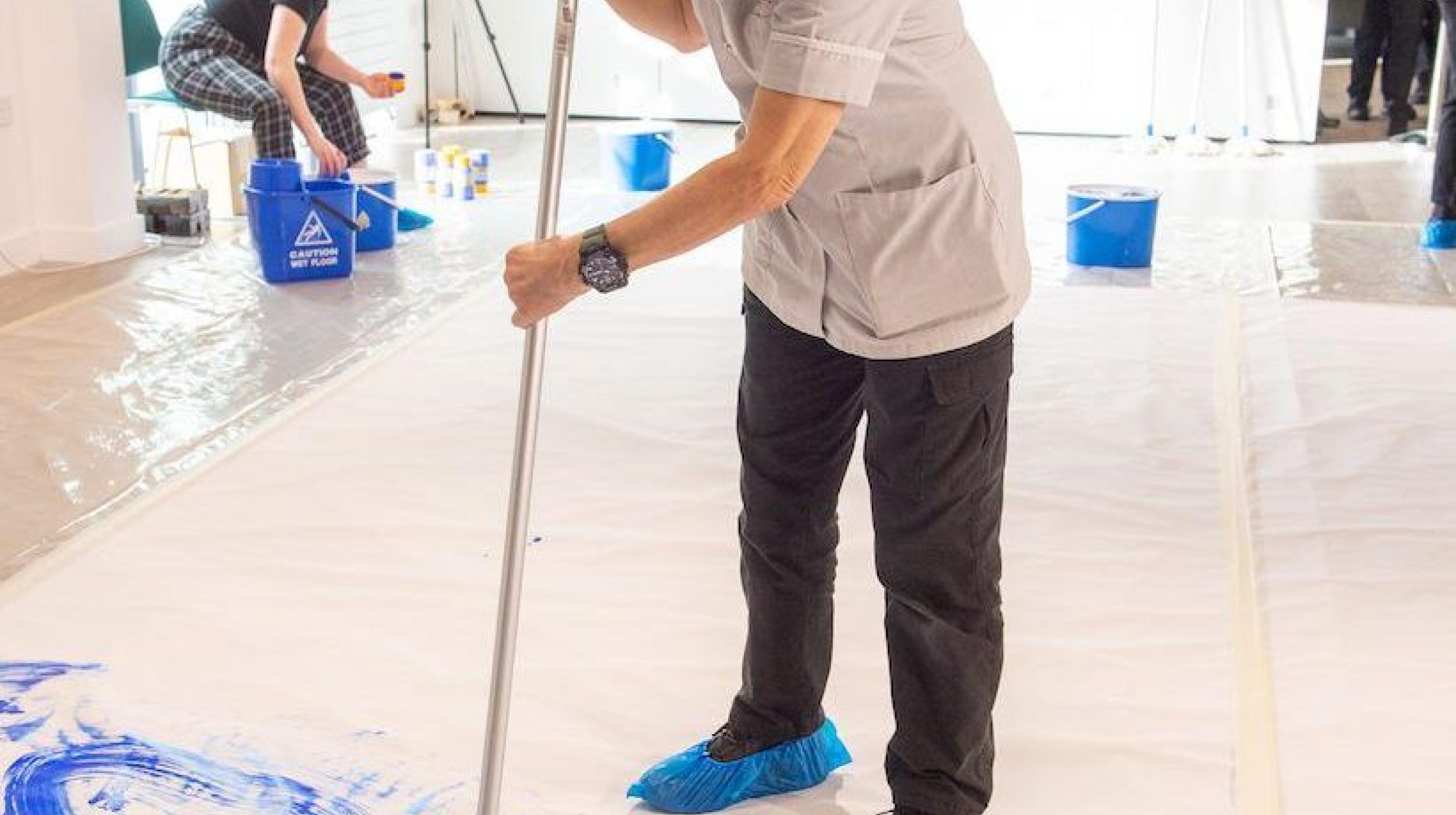 José Garcia Oliva: Traces