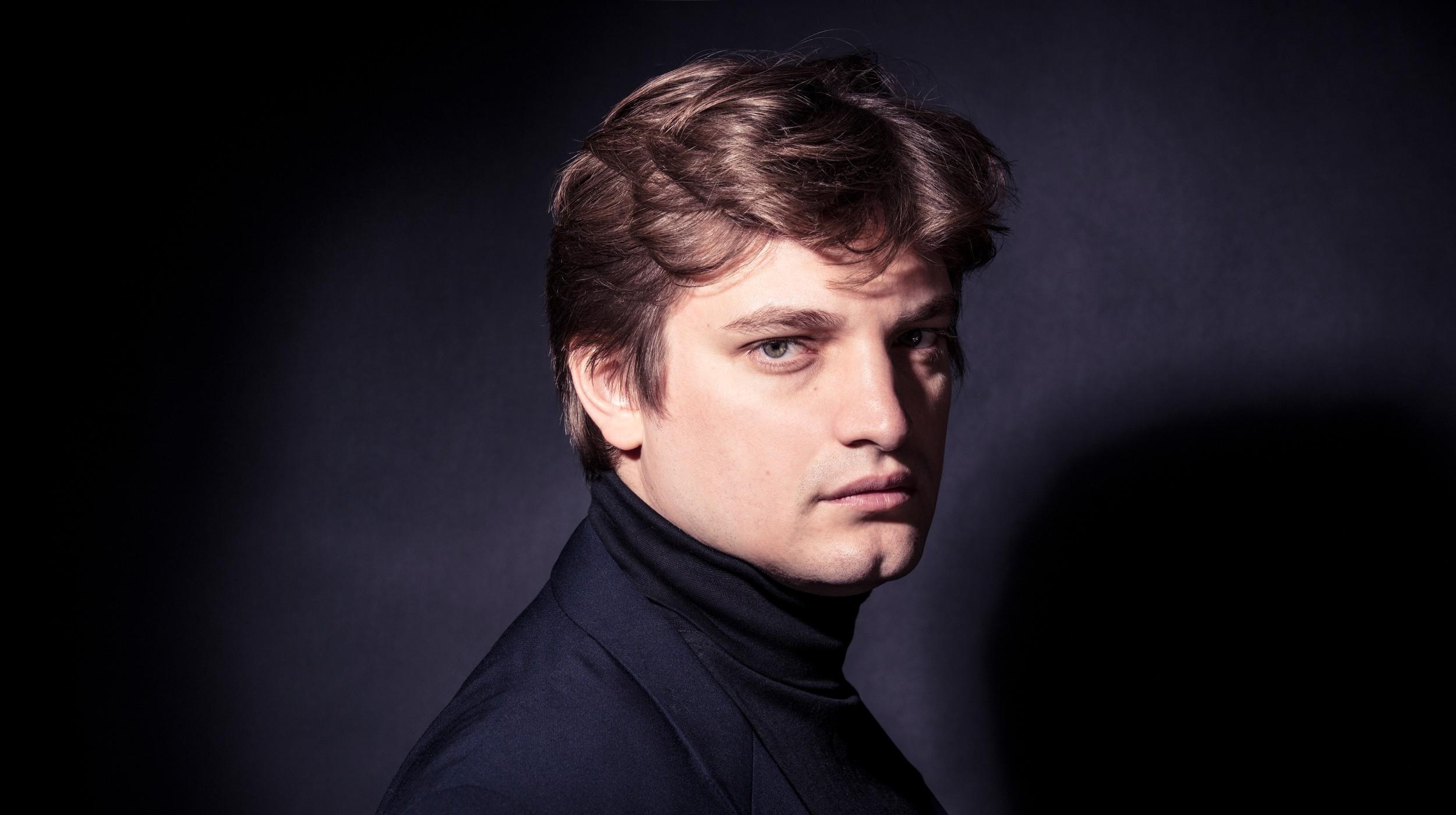 Petr Limonov: Introspective Dialogues: From Renaissance to Romanticism