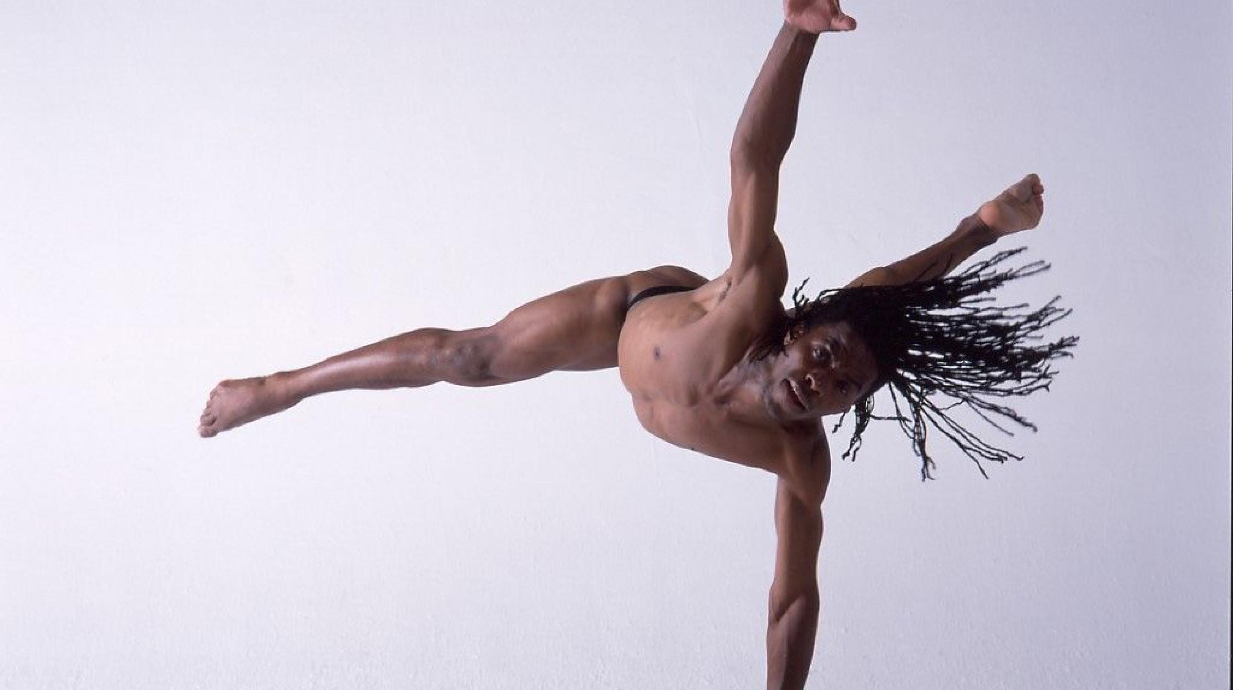 Afrika Eye North: Dance Got Me