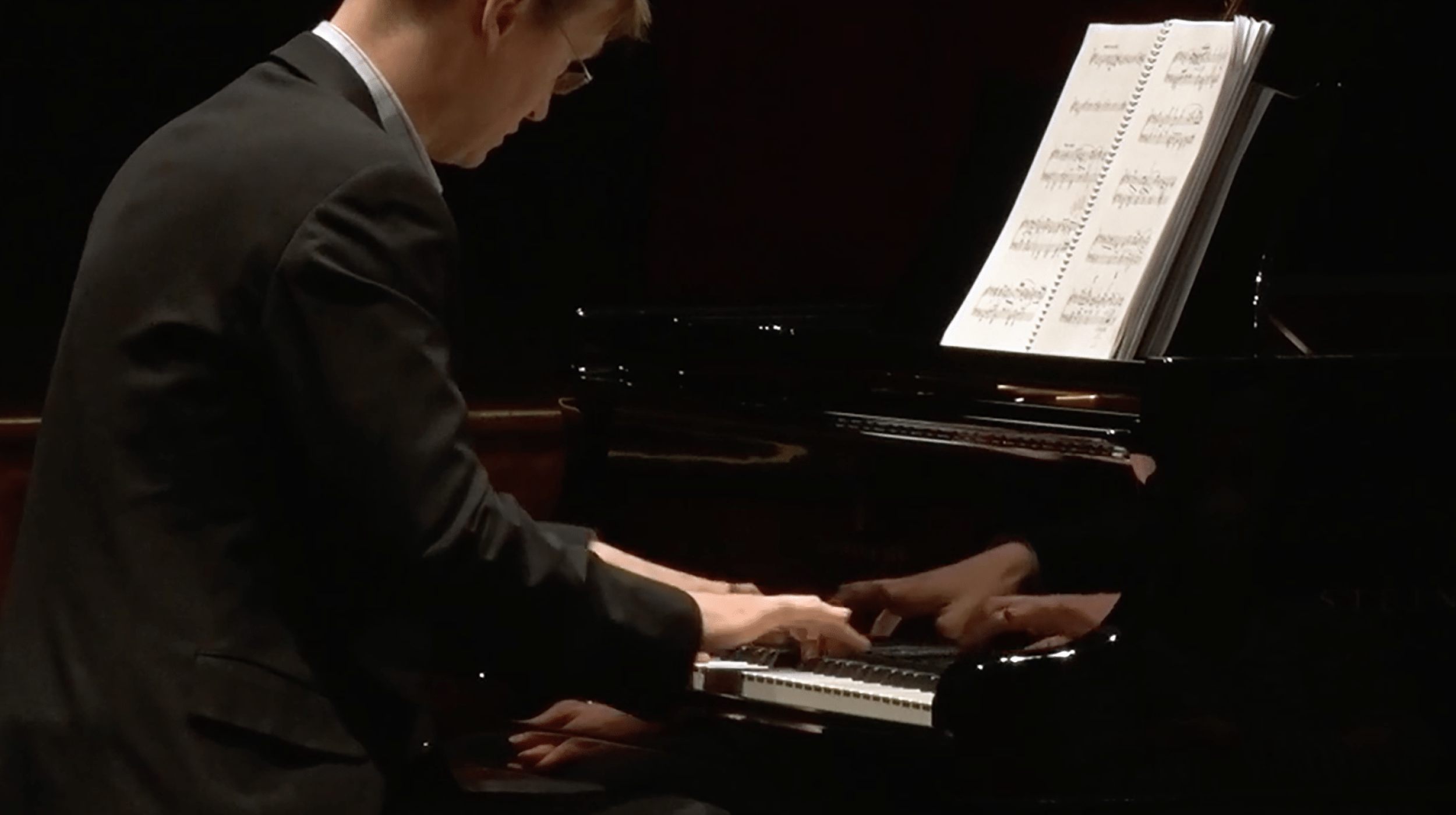 Chris White: Mahler's Tenth (Online)