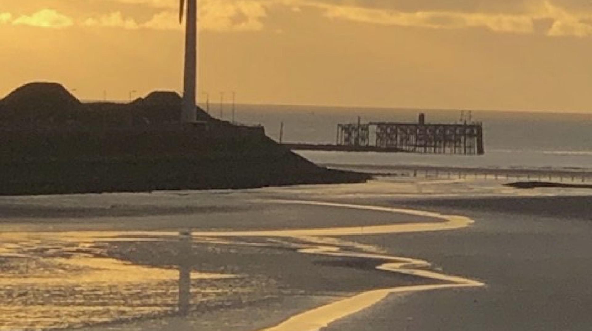 leo&hyde: The Wind as it Rushes through the Turbine